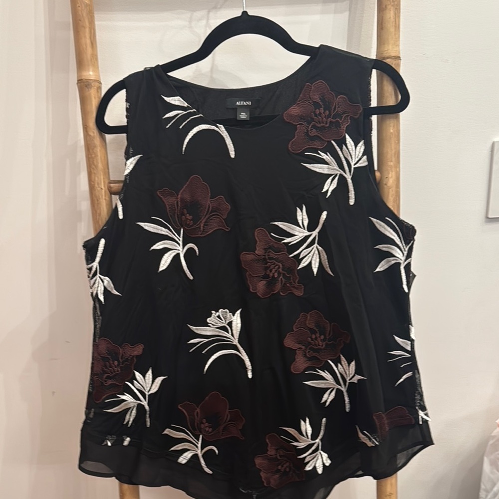 Alfani Women's Black Floral Top PXL
